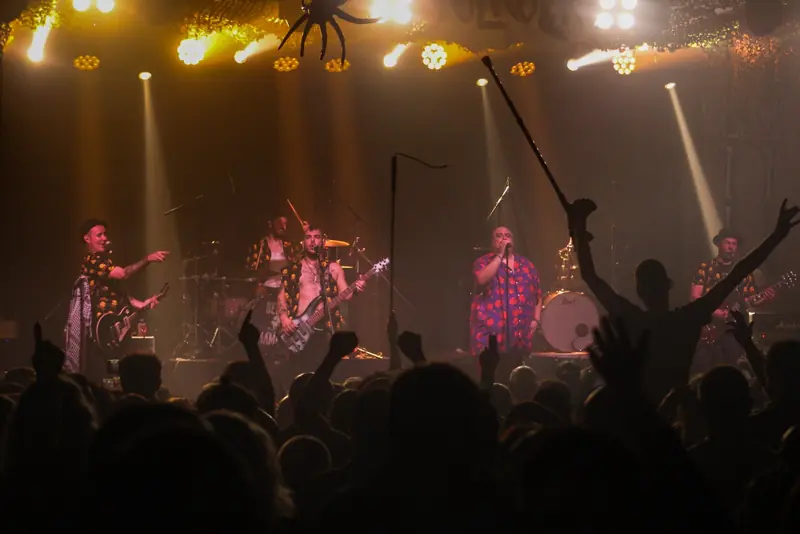 Concierto en Solrock con el público entregado